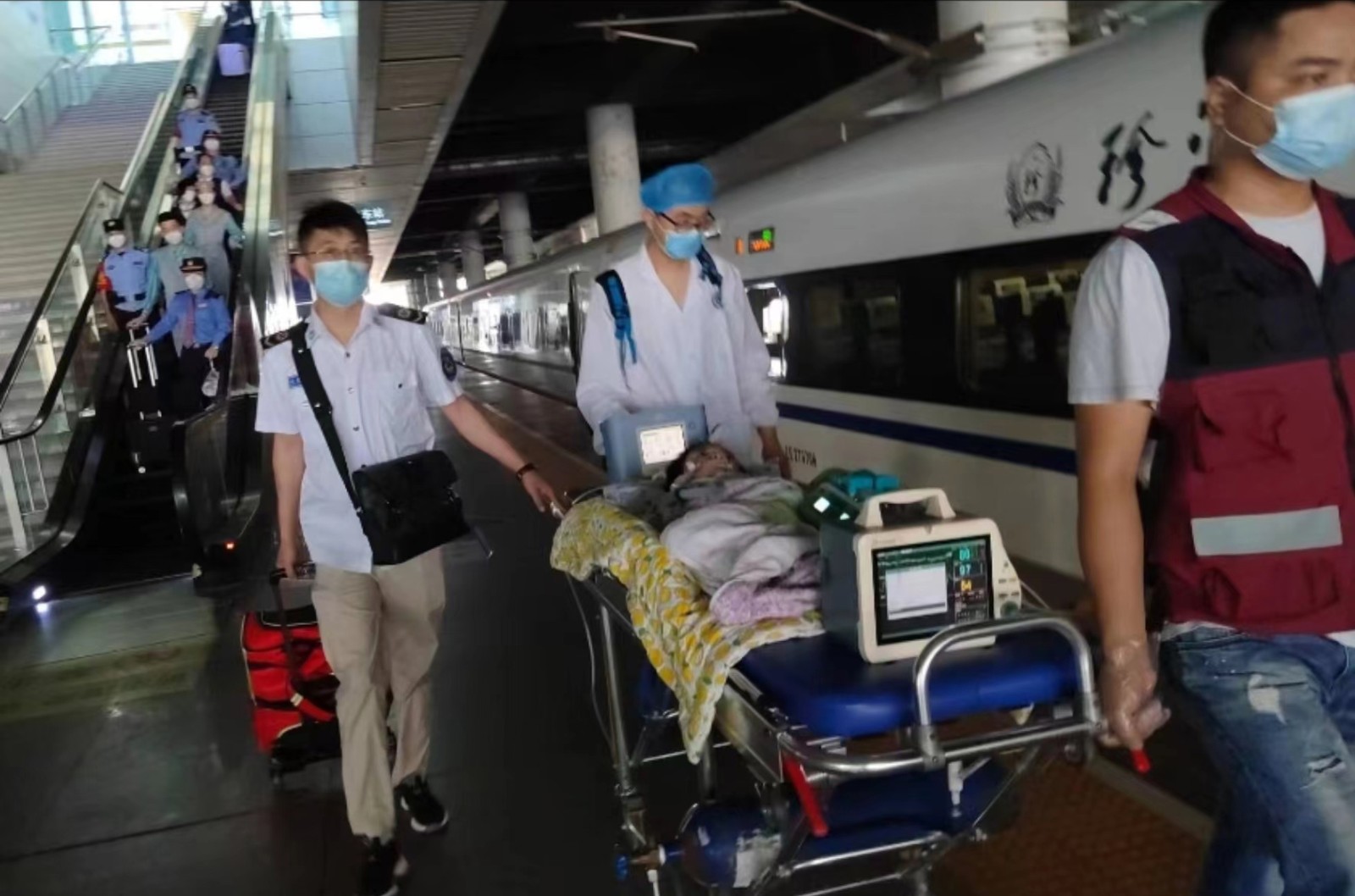 会东县高铁转运公司